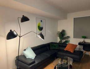 Charming 2-Bedroom Apartment in Glendale